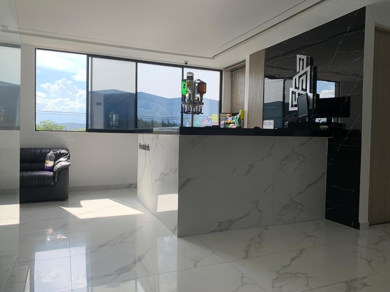 Sky Towers Hotel Cúcuta Kültér fotó
