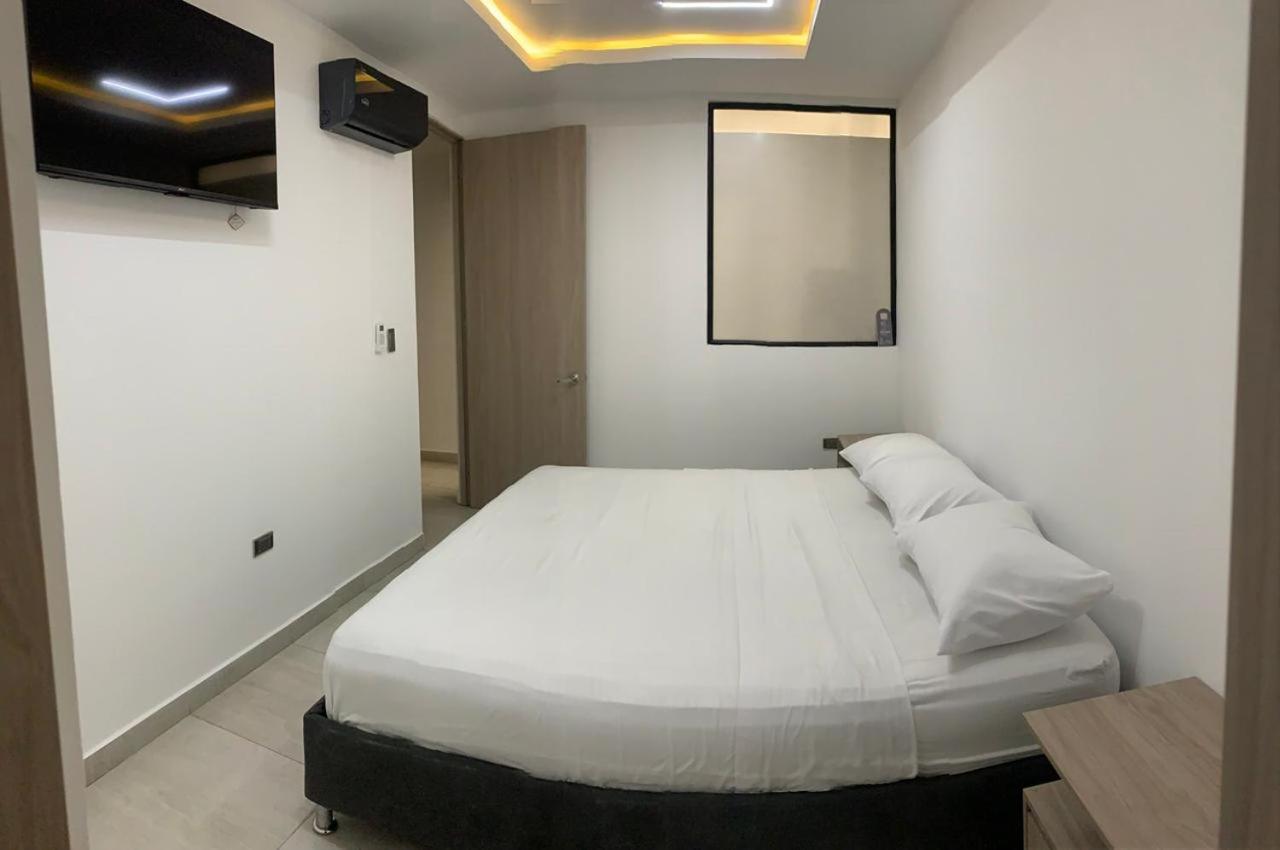 Sky Towers Hotel Cúcuta Kültér fotó